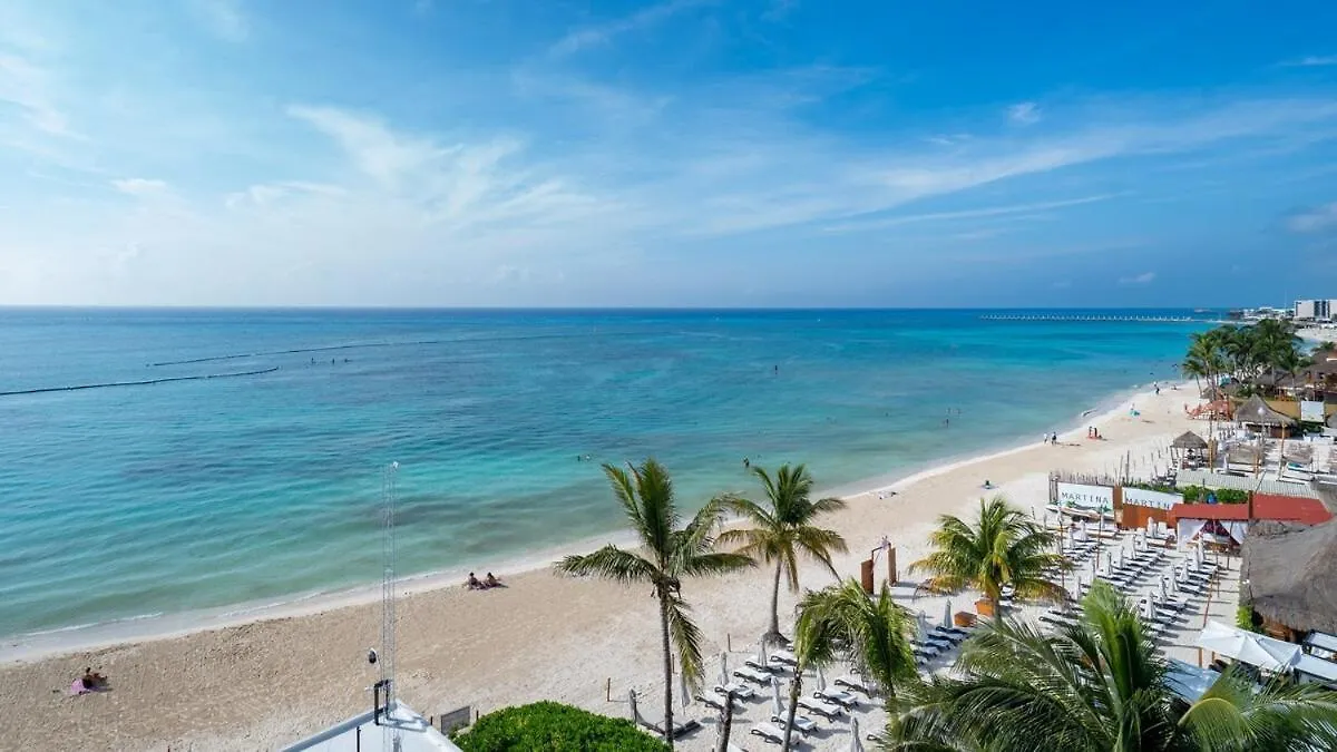 Apartment Beachfront Condo Roof Pool 5Th Ave 2 Blocks Gym Playa del Carmen Mexico