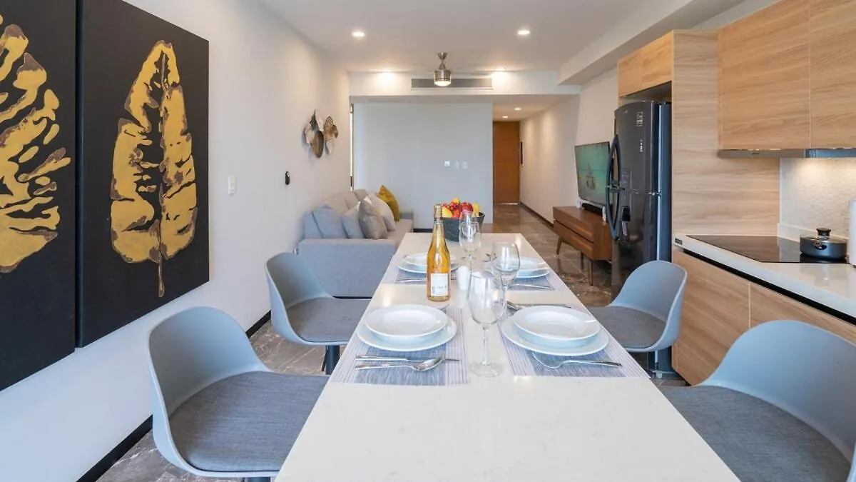 Apartment Beachfront Condo Roof Pool 5Th Ave 2 Blocks Gym Playa del Carmen Mexico